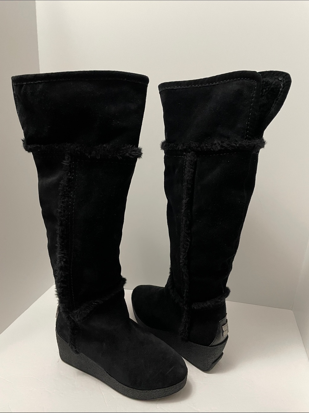 BCBGMAXAZRIA Black Suede Tall Winter Wedge Boots Sz 6M